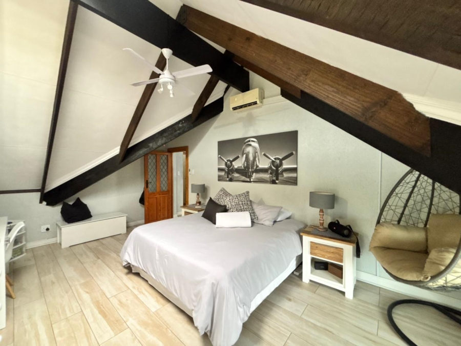 5 Bedroom Property for Sale in Grimbeeck Park North West